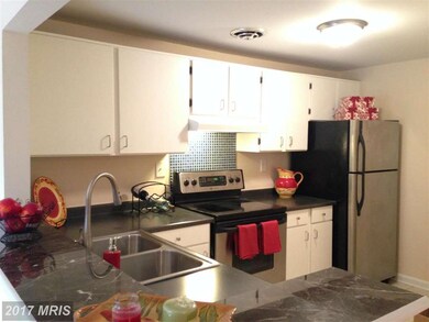 9222 Chadburn Place, Montgomery Village, MD 20886 - photo 6