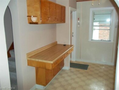 Breakfast Bar with more storage.