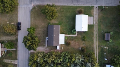 418 N Western Ave, Beloit, KS 67420 - photo 6