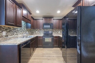 911 Dahlia Dr, Murfreesboro, TN 37128 - photo 5