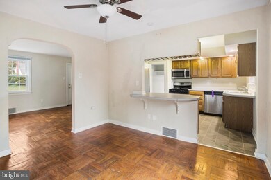 2558 Fernwood Ave, Abington, PA 19001 - photo 5