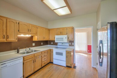 Spacious Kitchen with LOTS of cabinets for storage!!