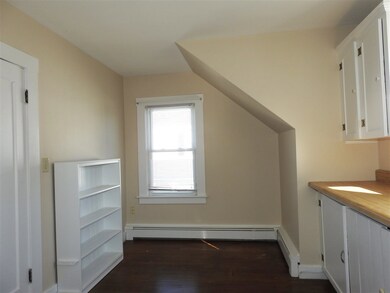 8 Mansfield Place, Rutland, VT 05701 - photo 7