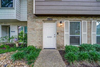 10313 Longmont Dr unit 37, Houston, TX 77042 - photo 5