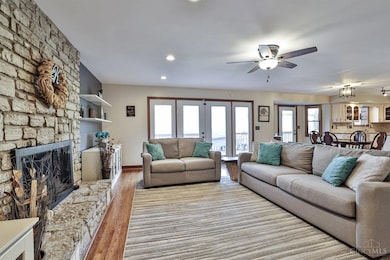 5956 Oakland Gardens Ct, Liberty Township, OH 45011 - photo 7