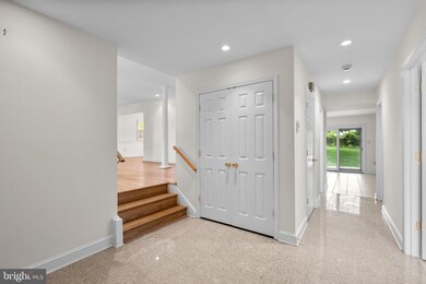 521 Bonifant Rd, Silver Spring, MD 20905 - photo 7