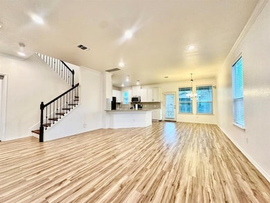 404 Buttercup unit 44, Cedar Park, TX 78613 - photo 3