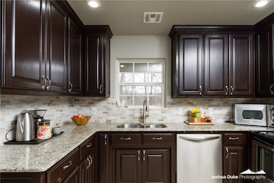 1 Pimlico Cir, Bella Vista, AR 72715 - photo 4