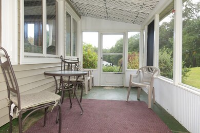 30 Wheeler Rd, West Townsend, MA 01474 - photo 4