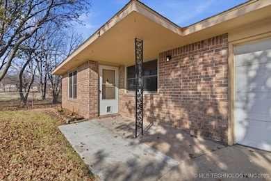 527 Chief Stand Waite Ln, Catoosa, OK 74015 - photo 4