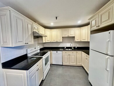 Sagamore Place Condominiums unit 305, Quincy, MA 02171 - photo 4
