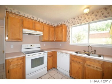 1904 Pecan Cove Dr, Copperas Cove, TX 76522 - photo 7