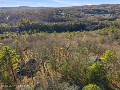 2025 Sec 3 Manchester Dr, Saw Creek, PA 18324 - photo 6