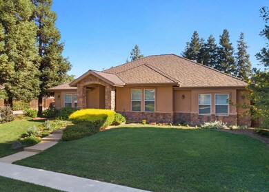 6415 W Wagner Ave Visalia CA-large-064-0