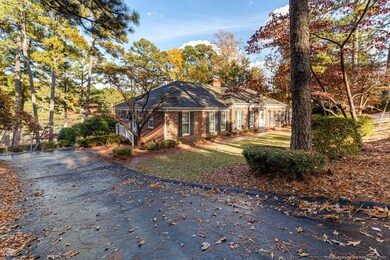 1121 Offshore Dr, Fayetteville, NC 28305 - photo 5