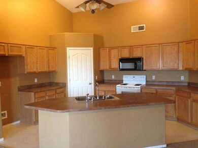 03-Kitchen-2