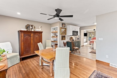 9 Marion Rd, Middleboro, MA 02346 - photo 5