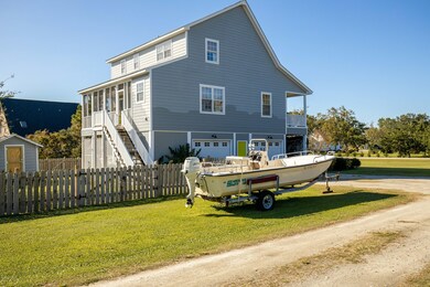 229 Gibbs Ct, Beaufort, NC 28516 - photo 7