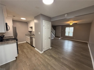 906 Seabreeze Ct, Chesapeake, VA 23320 - photo 5