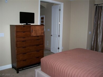 Bedroom with baseboards