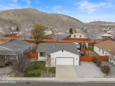 17795 Georgetown Dr, Reno, NV 89508 - photo 2