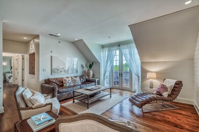 78 N Barrett Sq #10-2