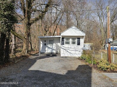 717 Stevens St, Coal Township, PA 17866 - photo 7