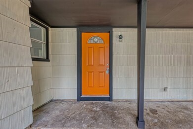 9906 Carmalee St, Houston, TX 77075 - photo 5