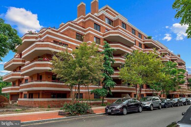 Emerson House on the Park unit 402, Washington, DC 20037 - photo 2