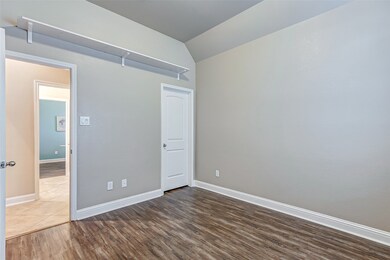 27702 Yorkshire Brook Ln, Fulshear, TX 77441 - photo 7