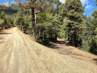 Entrance to the lot from Waterfall Loop