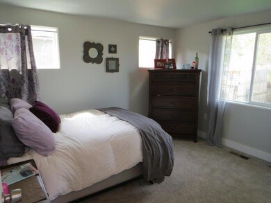 04 Bedroom 2