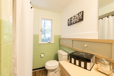 4-Bathroom