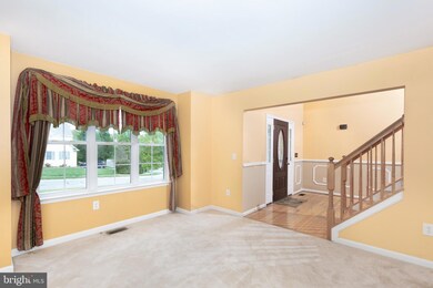 822 Wellesley Ct, Hampstead, MD 21074 - photo 5