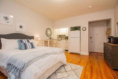 1253 Beacon St unit A3, Brookline, MA 02446 - photo 2