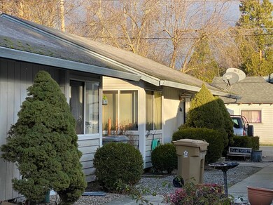 714 SW I St, Grants Pass, OR 97526 - photo 6