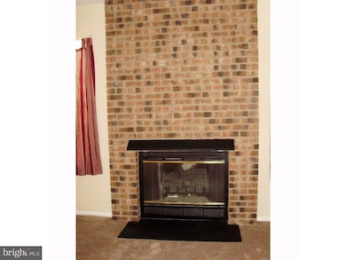 157 Lakebridge Dr, Woodbury, NJ 08096 - photo 6