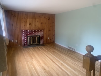 297 Cox St, Hudson, MA 01749 - photo 6