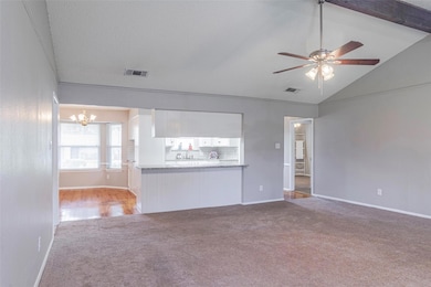 5911 Crestwood Cir E, North Richland Hills, TX 76180 - photo 7