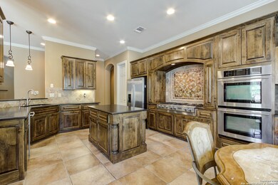 8302 San Fidel Way, San Antonio, TX 78255 - photo 5