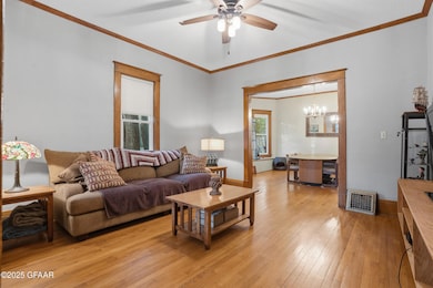 618 Walnut St, Grand Forks, ND 58201 - photo 6