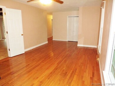 2666 Woodford Ave, Hayes, VA 23072 - photo 5