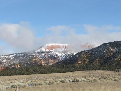 0 E Paunsaugunt Cliffs Dr unit Lot 76, Hatch, UT 84735 - photo 2