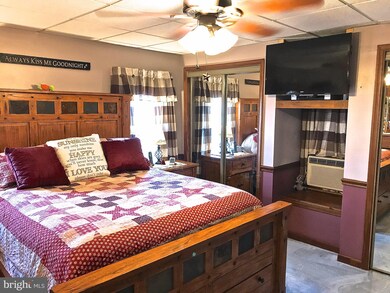 37 W Side Ave, Hagerstown, MD 21740 - photo 6