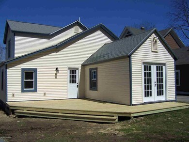 18 Sherman Ave, Corinth, NY 12822 - photo 3