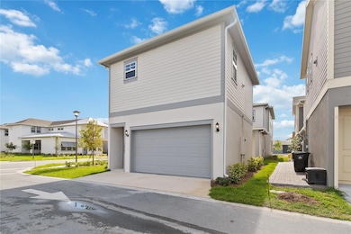 10205 Bragg Aly, Orlando, FL 32827 - photo 3