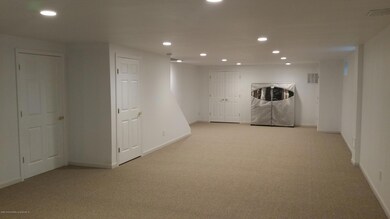 101 EDGEGROVE BASEMENT