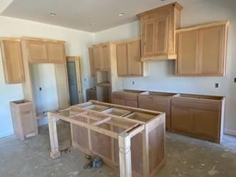 1015 Caballero Ct, Weatherford, TX 76087 - photo 3