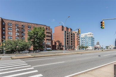 102-30 Queens Blvd unit 6, Forest Hills, NY 11375 - photo 3