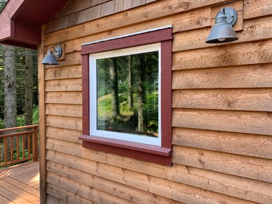 Exterior 4